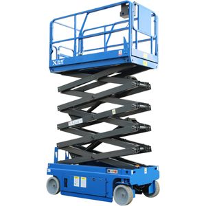 剪叉式升降机的优势应用于建筑工地